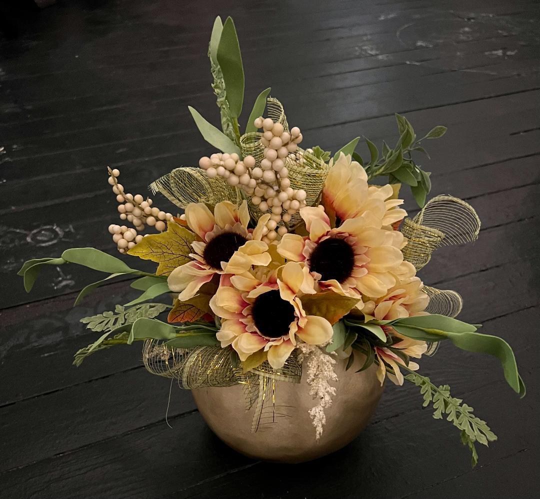 Fall Pumpkin Center Piece - Brush Tips Art Studio
